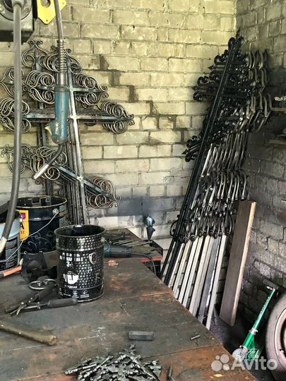 Кованый крест на могилу К8