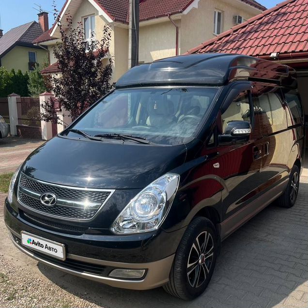 Hyundai Grand Starex 2.5 AT, 2014, 138 000 км