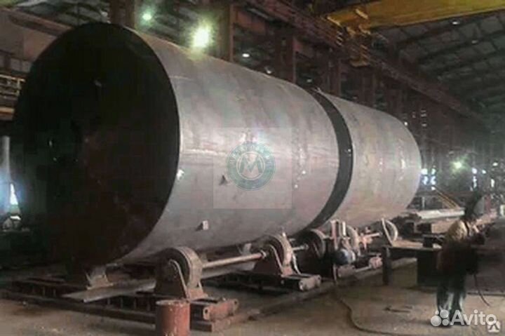 Емкость 300 м3 и более