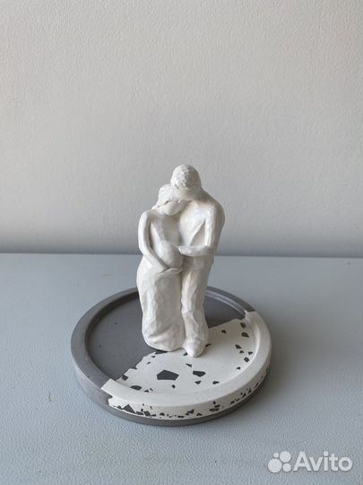 Статуэтка «Счастье»