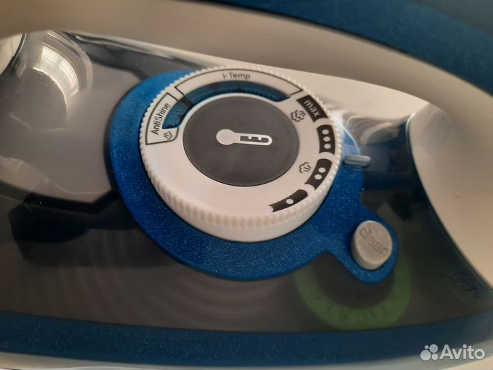 Утюг bosch TDA 702821A