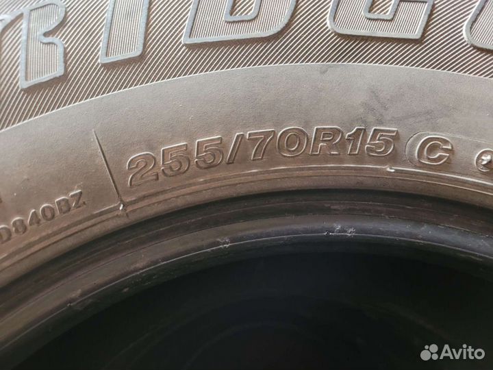 Bridgestone Dueler H/T 255/70 R15