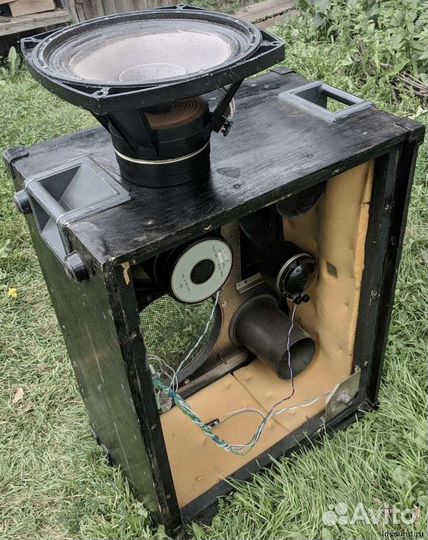 Акустическая колонка