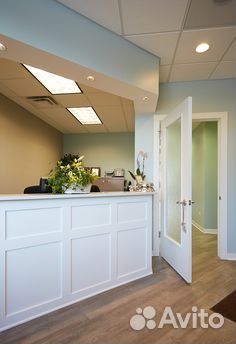 Стойка ресепшн