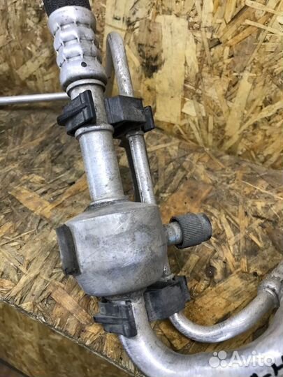 Трубка кондиционера Opel Astra H хетчбек 1.6 2007