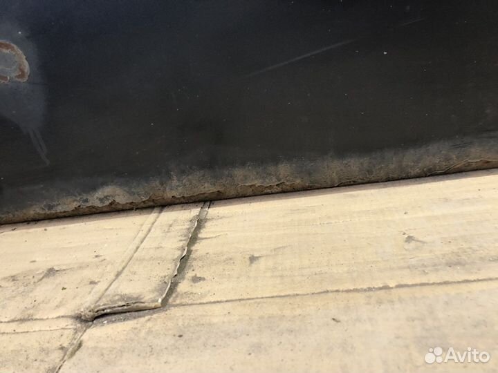 Передняя левая дверь Ford Mondeo 3