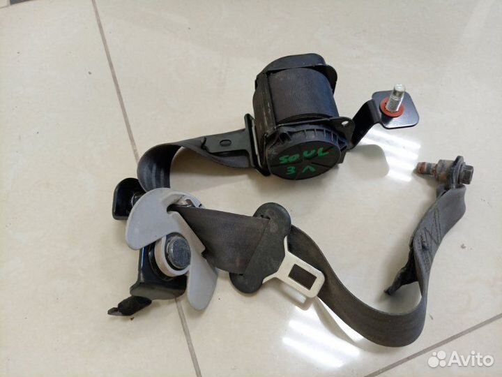 Ремень безопасности задний левый Kia Soul G4FG