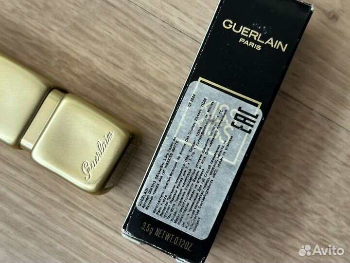 Помада Guerlain, тон M378 горящиий малиновый