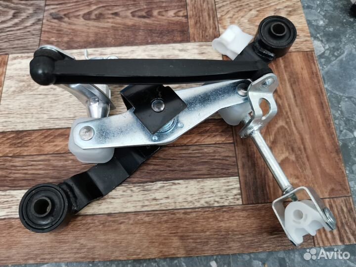 Вертолет кулисы Opel Astra всборе