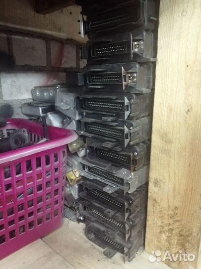 Блок управления двигателем на Audi 80/90/100 А6