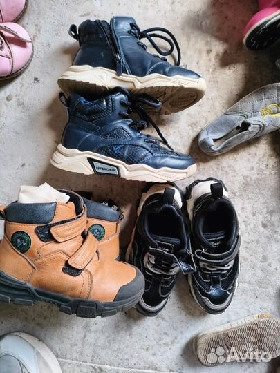 Детские вещи и обувь