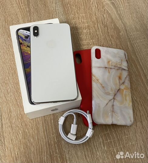 iPhone Xs Max, 64 ГБ