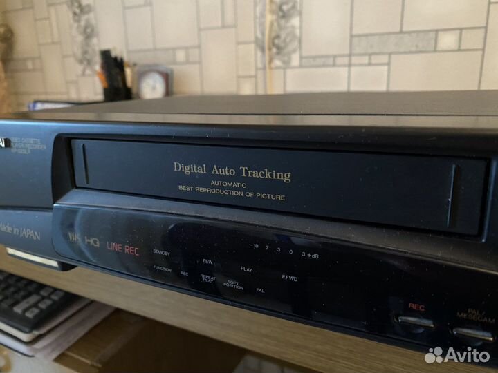 Видеомагнитофон VHS Funai б/у