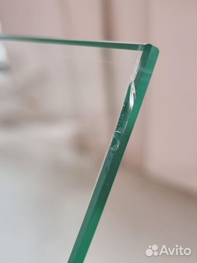 Полка стеклянная угловая