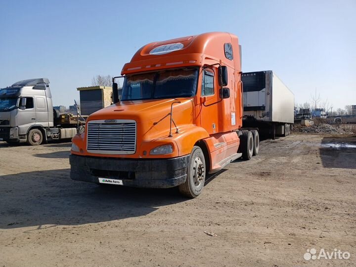 Freightliner Century, 2002