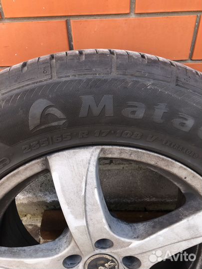 Matador MP 85 Hectorra 4x4 235/65 R17