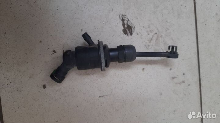 Цилиндр сцепления Nissan Tiida c11