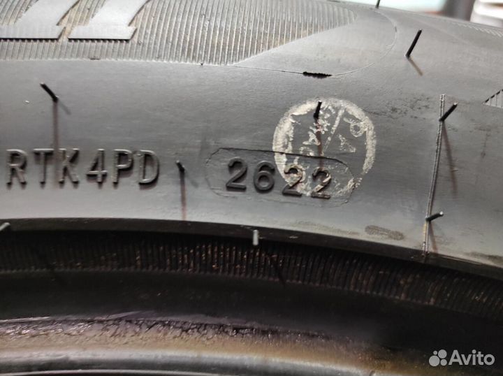 Grenlander IceHawke II 275/50 R20 113H