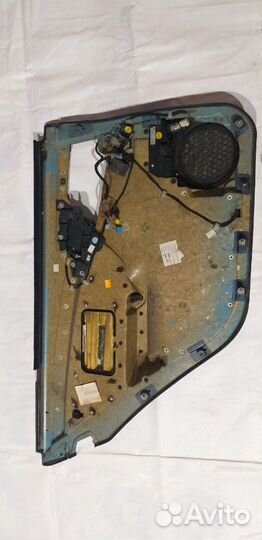 Обшивка двери задняя правая Mercedes Benz W220