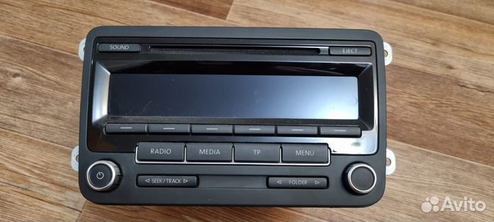 Штатная магнитола RCD 310 Volkswagen