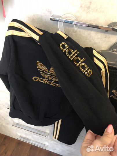 Спортивный костюм adidas для девочки размер 116