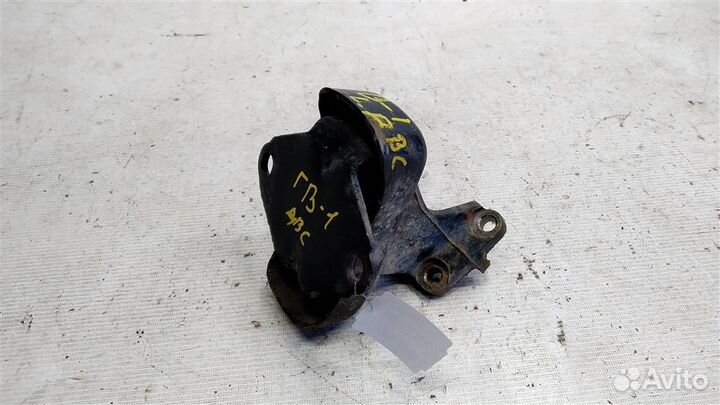 Опора двс (подушка) Toyota Granvia KCH16 95-02г