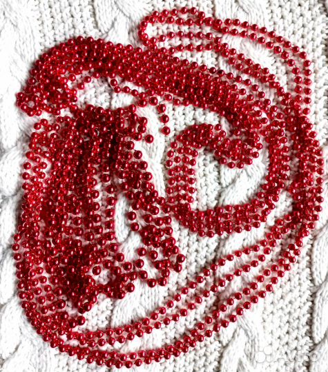 Елочные бусы, красные и золотистые 5 шт