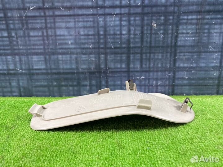 Пластик салона передний правый Cadillac Escalade