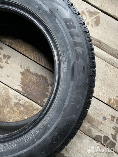 Bridgestone Blizzak VRX2 185/65 R15