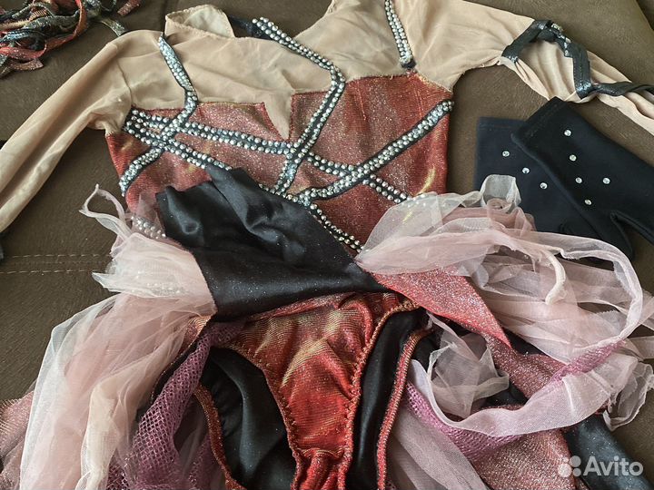 Костюм для фигурного катания 116