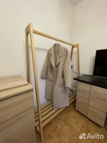 Вешалка напольная