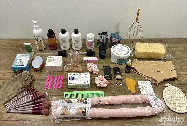 Огромный пакет косметики новой цена за все