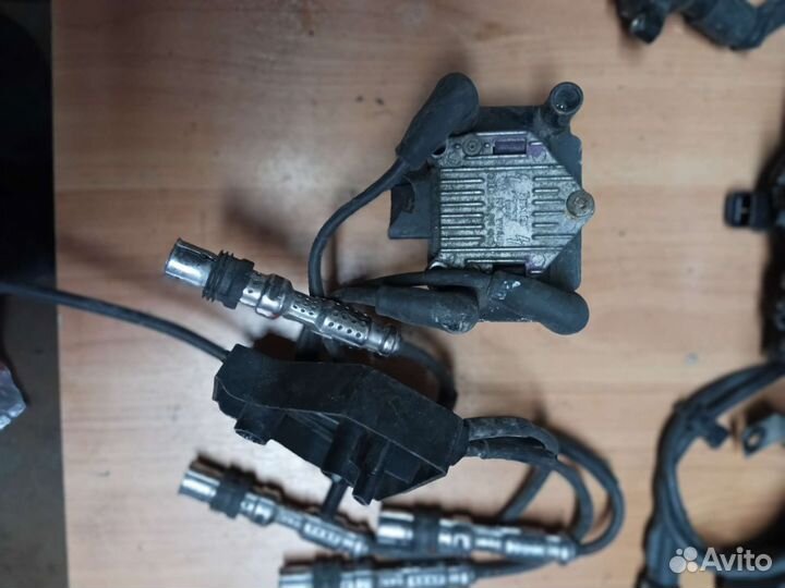 Катушка зажигания VW Audi Skoda 032905106