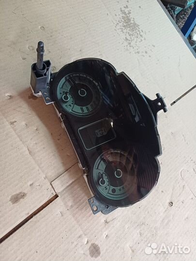 Щиток приборов на mitsubishi pajero 4