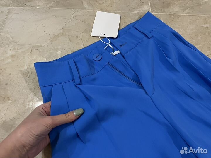 Брюки со стрелками яркие женские новые