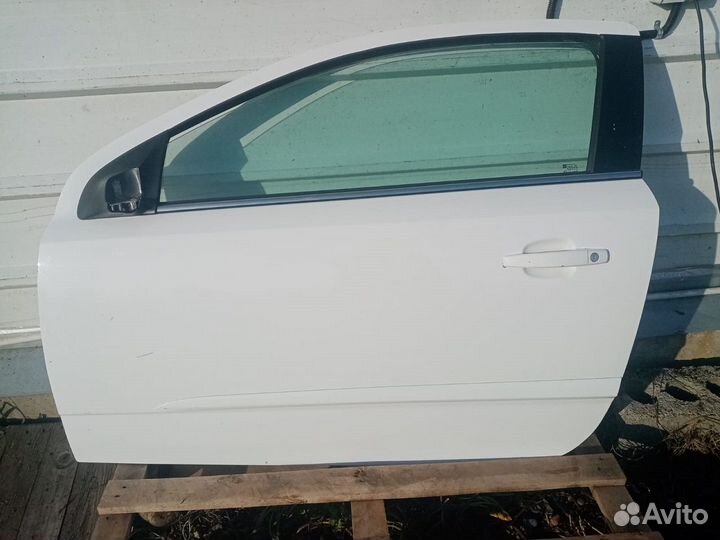 Дверь передняя левая opel astra gtc