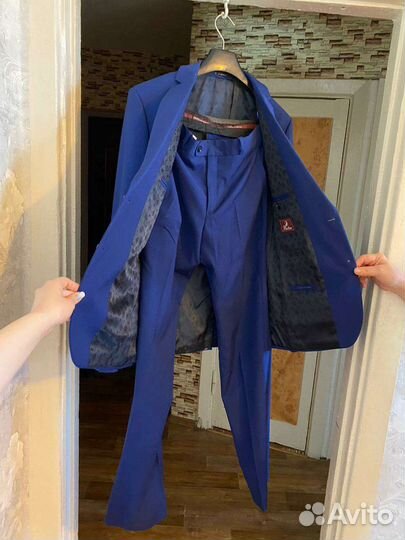 Костюм мужской