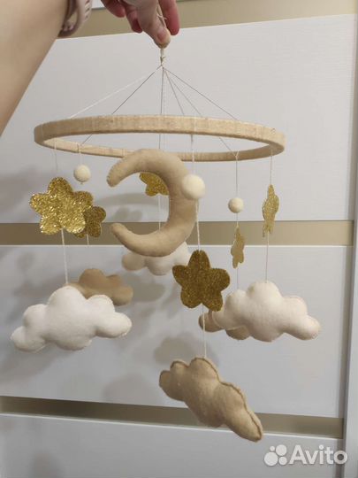 Мобиль из фетра