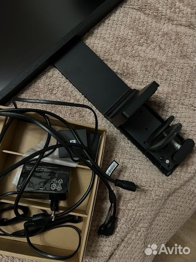 Монитор samsung space 27