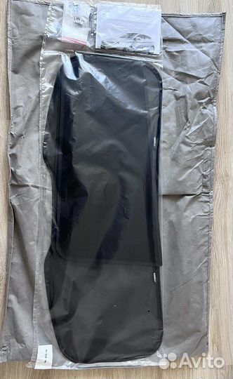 Оригинальные солнцезащитные шторки Geely Coolrey