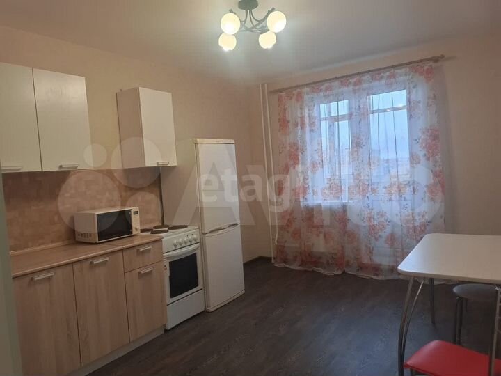 2-к. квартира, 73,8 м², 9/10 эт.