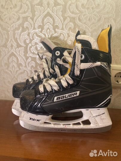 Хоккейные коньки bauer
