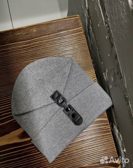 Мужская шапка