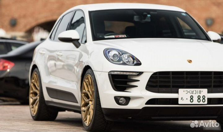 Кованые диски в стиле Vossen для Porsche Macan R22