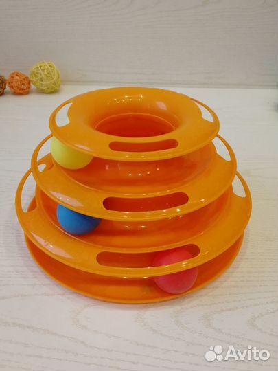 Игрушки и аксессуары для собак и кошек