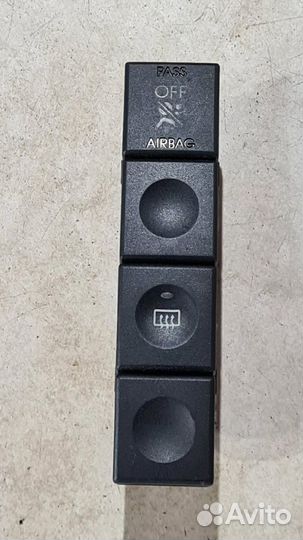 Кнопка обогрева заднего стекла Форд Фиеста