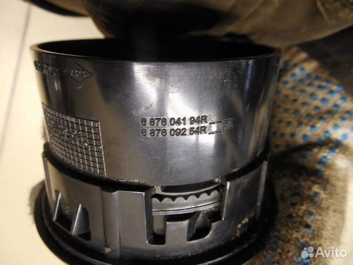 Дефлектор воздушный Duster 2012