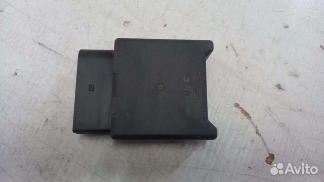 Блок управления бензонасоса Volkswagen Tiguan 2