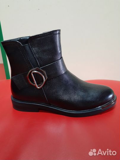 Ботинки весна. Новые