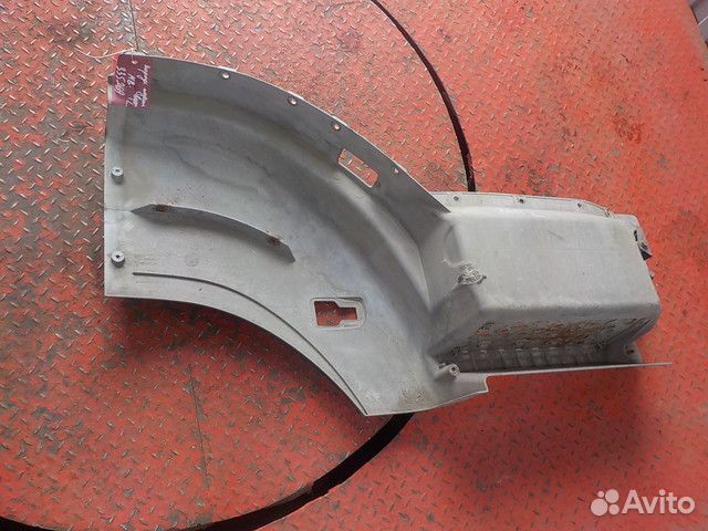 Корпус подножки верхний левый Mercedes-Benz Axor